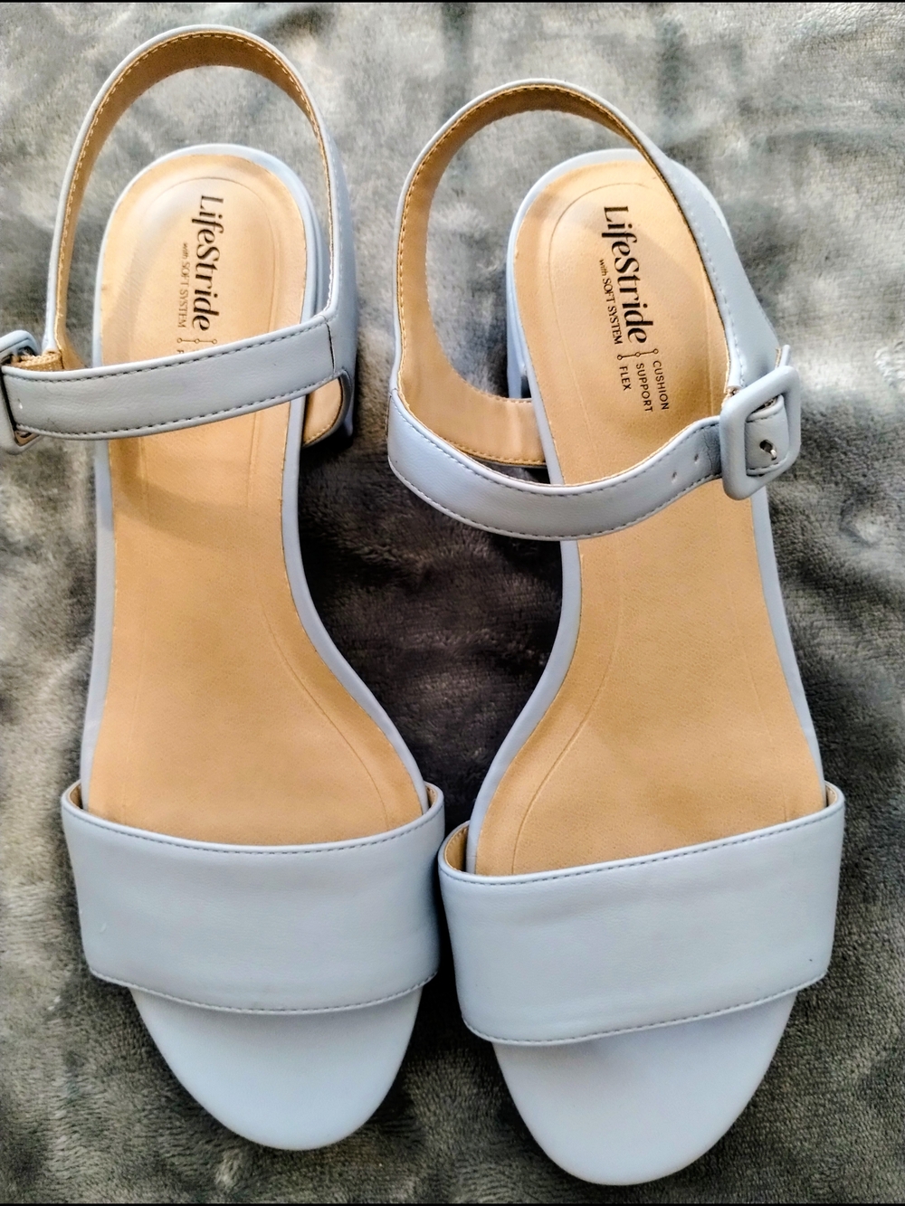 Life Stride Light Blue Ankle-Strap Sandals🌷🩵